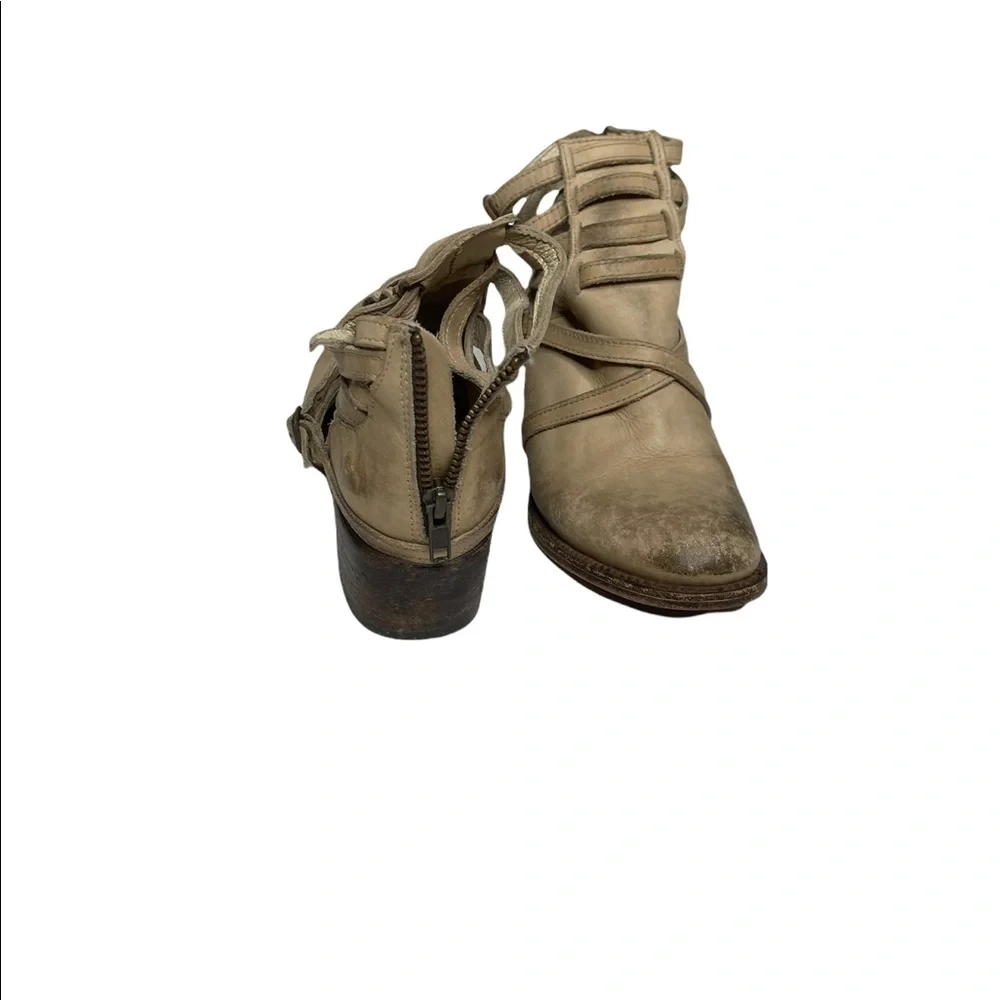 Last Chance….Freebird by Steven Stair Booties in Taupe 6 - Picture 14 of 15